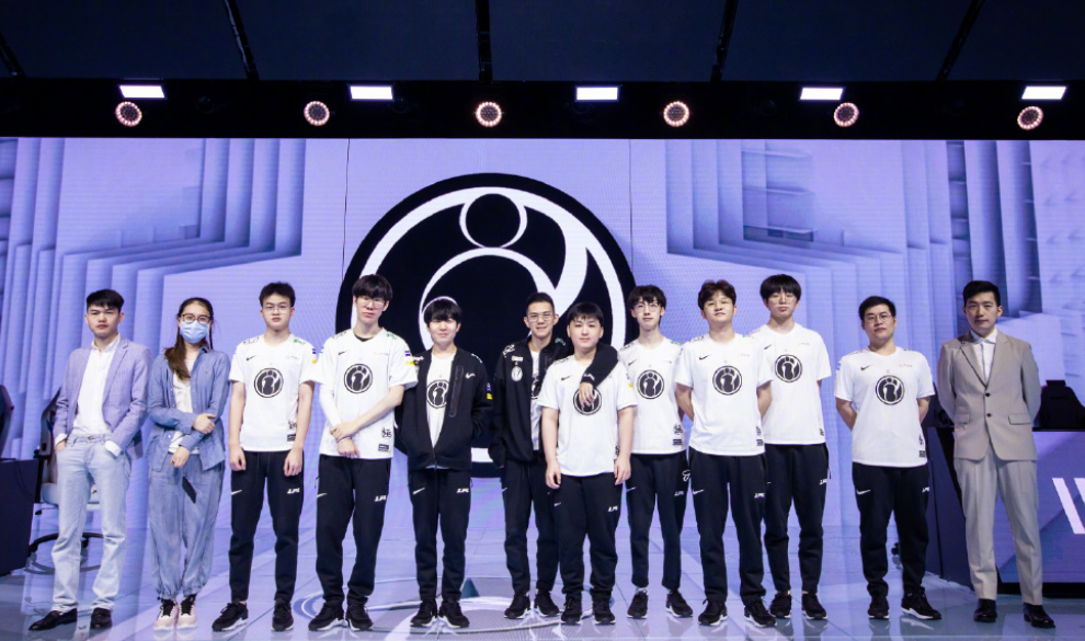 让这样一位 让这样一位