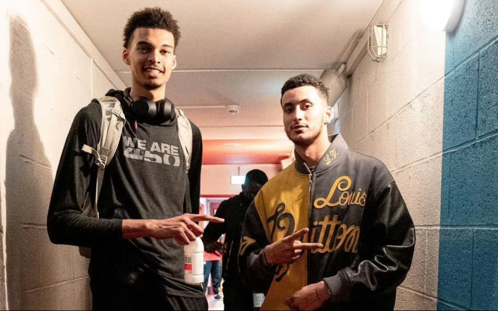 广州赛区按 广州赛区按