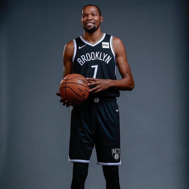 不以手感决 不以手感决